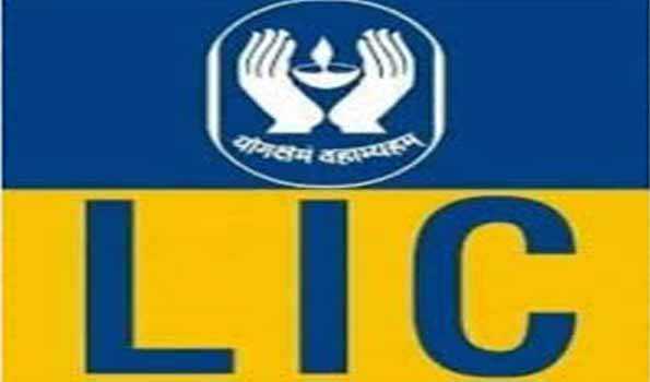 एलआईसी के समूह और व्यक्तिगत प्रीमियम में 28.29 प्रतिशत तक की बढ़ोतरी