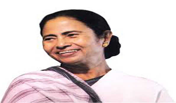 केंद्र ने बंगाल की मुख्यमंत्री ममता की ब्रिटेन यात्रा को दी मंजूरी
