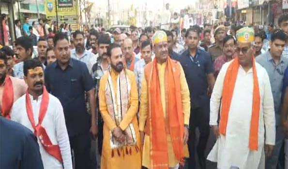 बिरला कोटा में श्री बांके बिहारी संकीर्तन परिक्रमा की शोभा यात्रा में हुए शामिल
