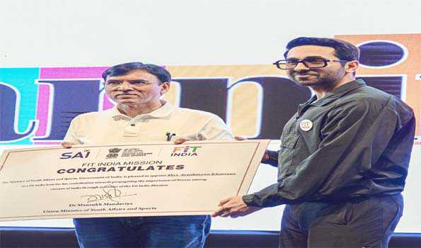 आयुष्मान खुराना बने ‘फिट इंडिया आइकन’