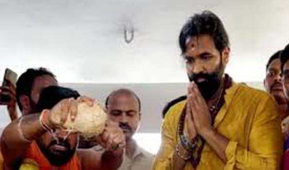 कन्नप्पा की रिलीज से पहले, विष्णु मांचू ने भगवान शिव मंदिर में आशीर्वाद लिया