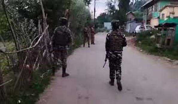 कुपवाड़ा में संदिग्ध विस्फोटक बरामद