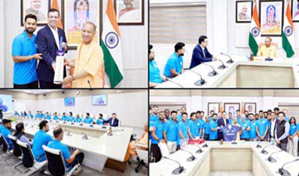योगी से मिली लखनऊ सुपर जायंट्स की टीम