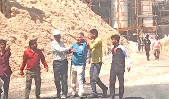 अयोध्या में चीनी मिल में पानी की टंकी गिरी,तीन मजदूर घायल