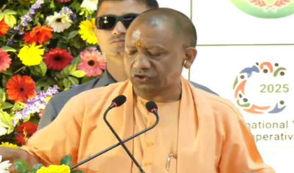बी-पैक्स इकाइयों की क्रेडिट लिमिट 10 लाख से बढ़ाकर 15 लाख होगी : योगी