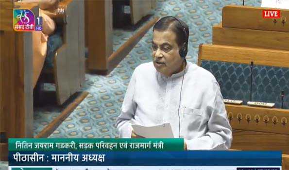 केरल में राष्ट्रीय राजमार्ग के निर्माण में खर्च अधिक: गडकरी