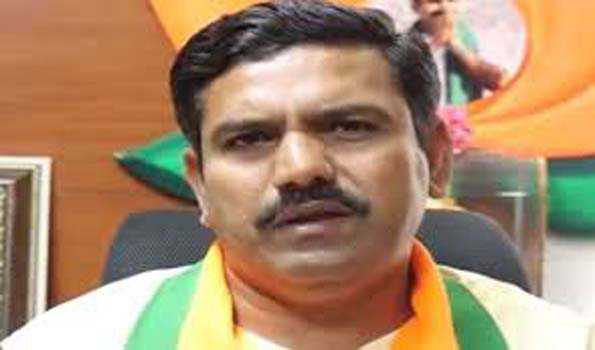 येदियुरप्पा ने कांग्रेस पर अंबेडकर के सिद्धांतों का उल्लंघन करने का लगाया आरोप