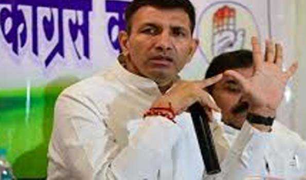 मुरैना मामले में पटवारी की जांच की मांग