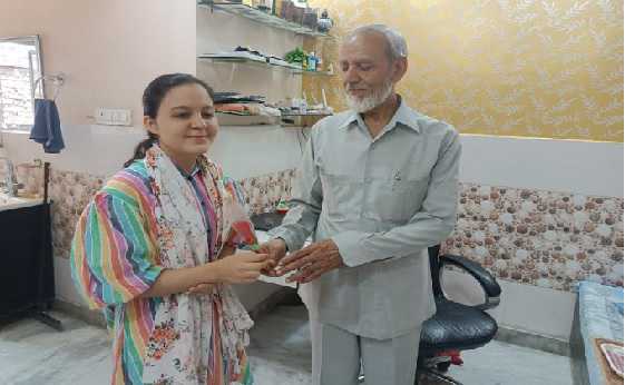 شاریہ فاطمہ شروانی کو اُردو میں صد فی صد نمبر ملنے پر ’اردو ڈیولپمنٹ آرگنائزیشن‘ کی مبارکباد