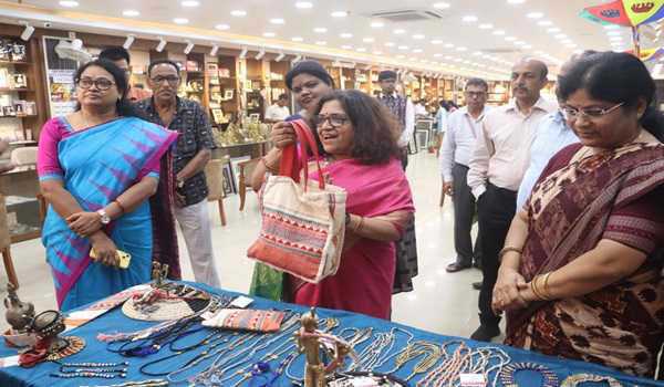 ओडिशा हैंडलूम उत्पादों की डिजिटल मार्केटिंग पर ध्यान केंद्रित करेगा