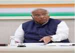 پورا ملک سندور آپریشن کی حمایت میں فوج کے ساتھ کھڑا ہے : کانگریس پورا ملک سندور آپریشن کی حمایت میں فوج کے ساتھ کھڑا ہے : کانگریس