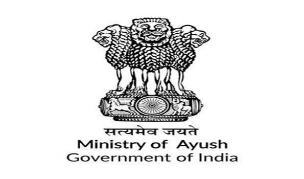 प्रभावशाली व्यक्तियों ने अंतरराष्ट्रीय योग दिवस को दिया समर्थन
