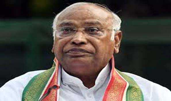 खरगे ने अमेरिका, बंगलादेश की घटना को चिंताजनक बताया