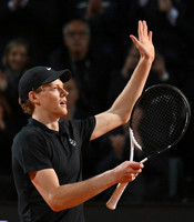 ROME, May 17, 2025 (UNI/Xinhua) -- Jannik Sinner celebrates after winning the men's singles semifinal match between Jannik Sinner of Italy and Tommy Paul of the United States at the ATP Italian Open in Rome, Italy, May 16, 2025. (UNI PHOTO-1F ROME, May 17, 2025 (UNI/Xinhua) -- Jannik Sinner celebrates after winning the men's singles semifinal match between Jannik Sinner of Italy and Tommy Paul of the United States at the ATP Italian Open in Rome, Italy, May 16, 2025. (UNI PHOTO-1F